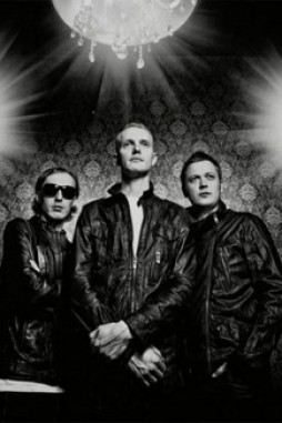    SWANKY TUNES